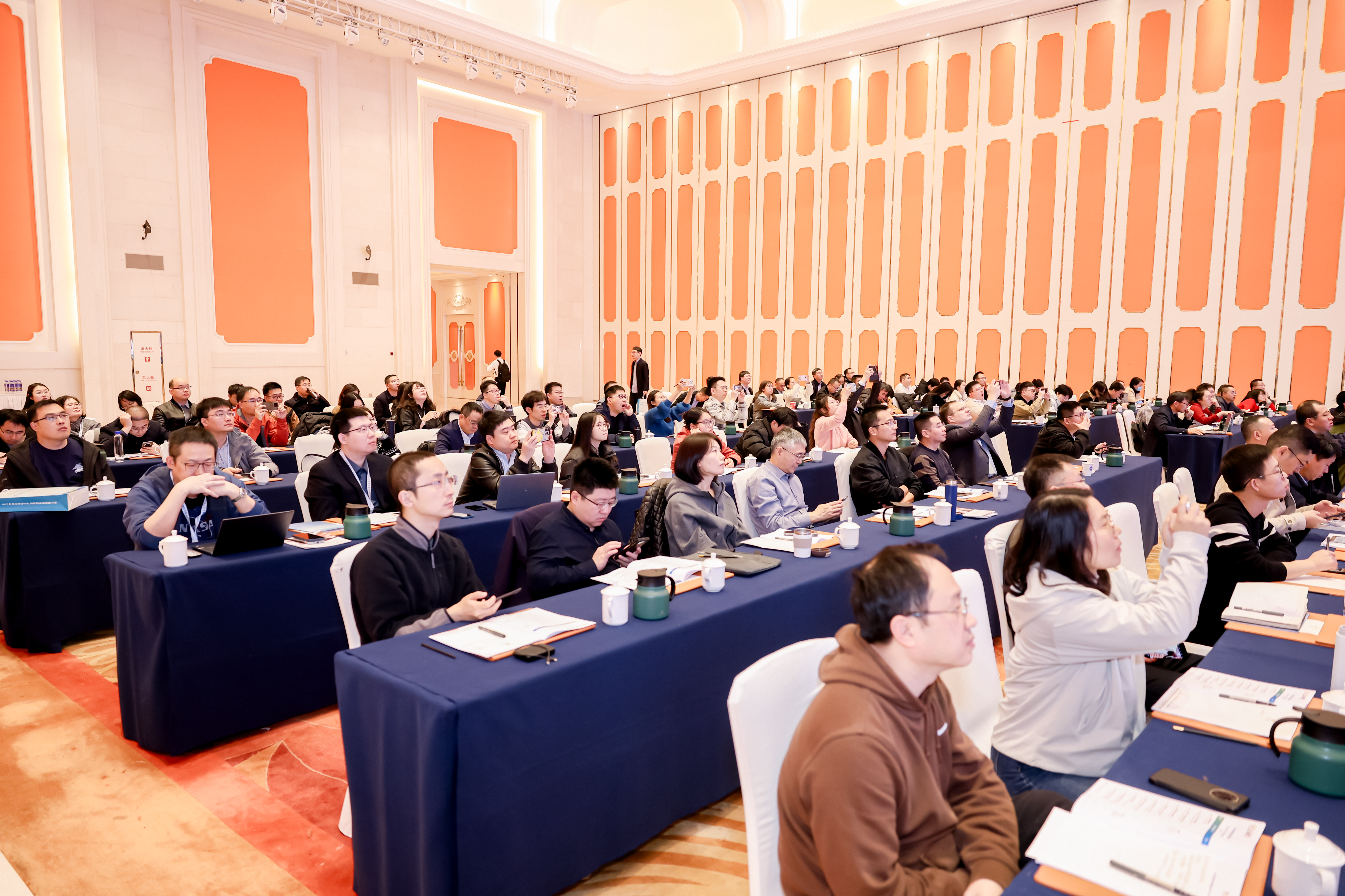 LOU6308.JPGtplv-9lv23dm2t1-image